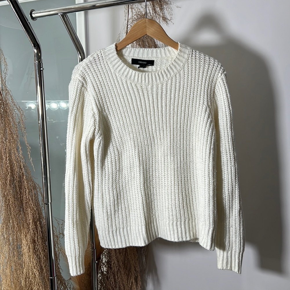 Cosy sweater from Forever21 . M